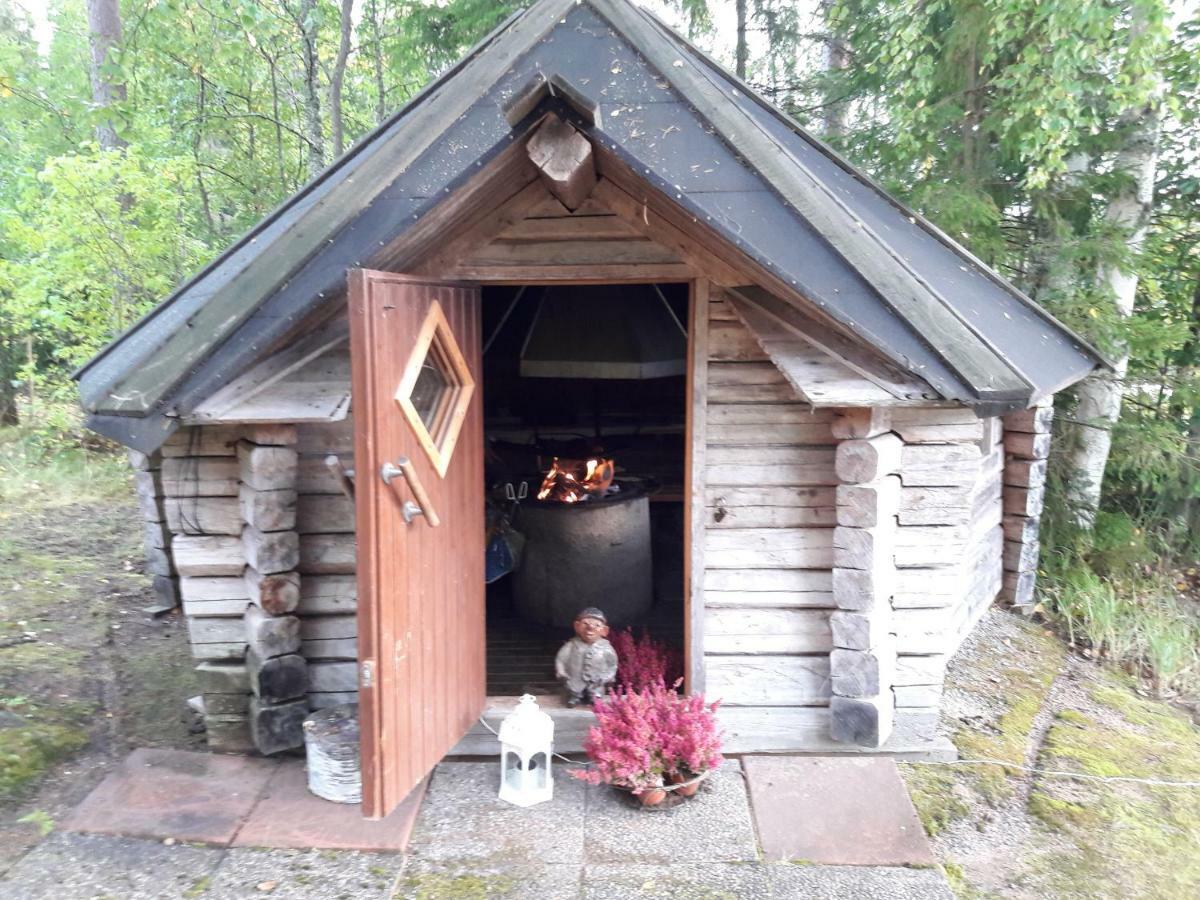 Private Lakeside Holiday Property In Nature Kankaanpää Exterior foto
